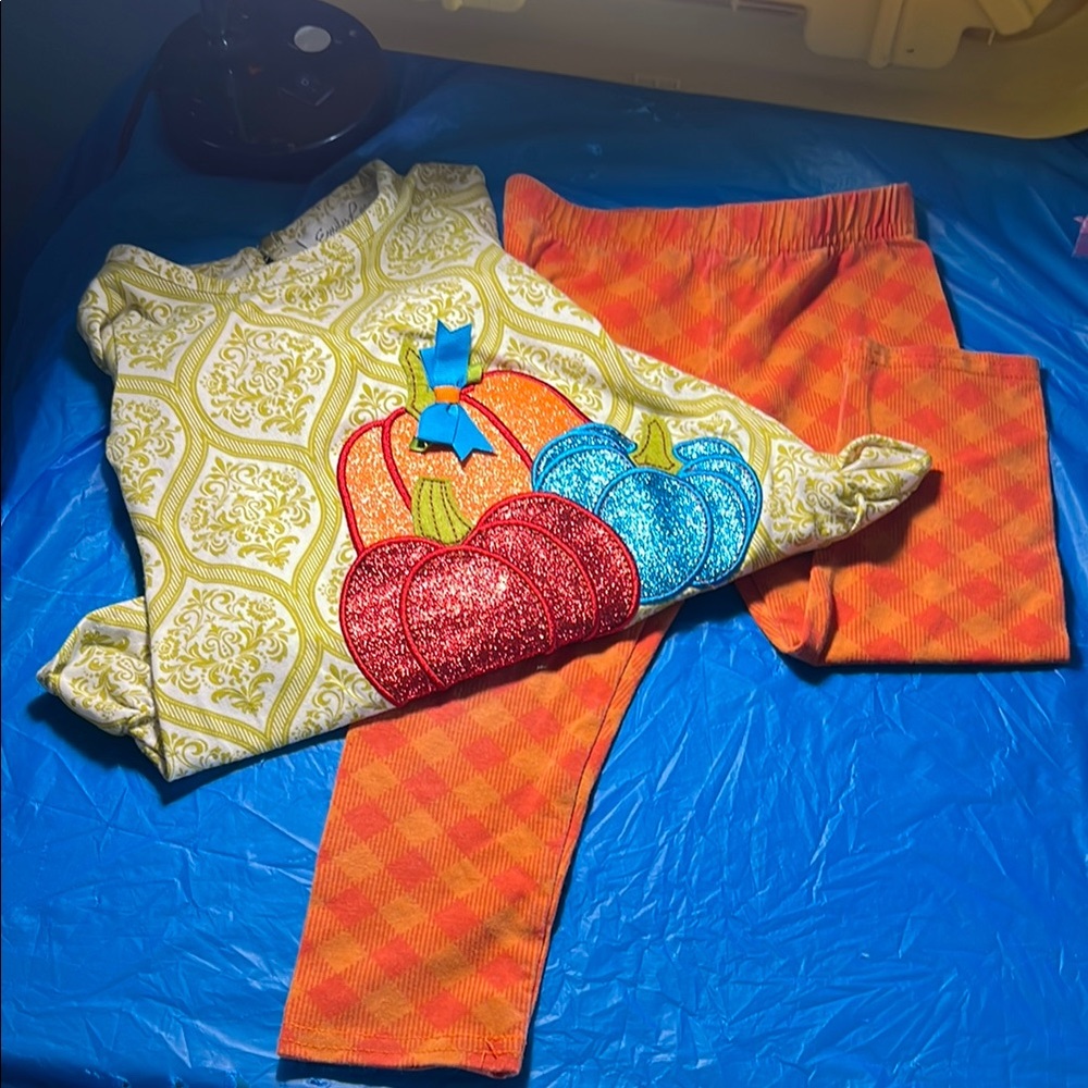 Colorful Holiday themed lot of 1 tops and 1 pair of leggings